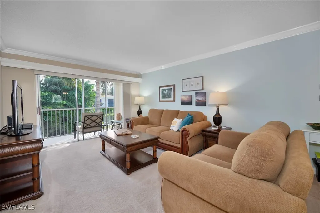 3150 Binnacle Drive Naples FL 34103