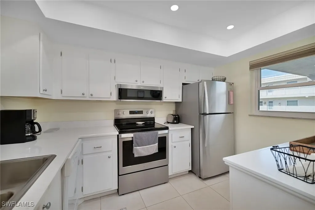 3150 Binnacle Drive Naples FL 34103