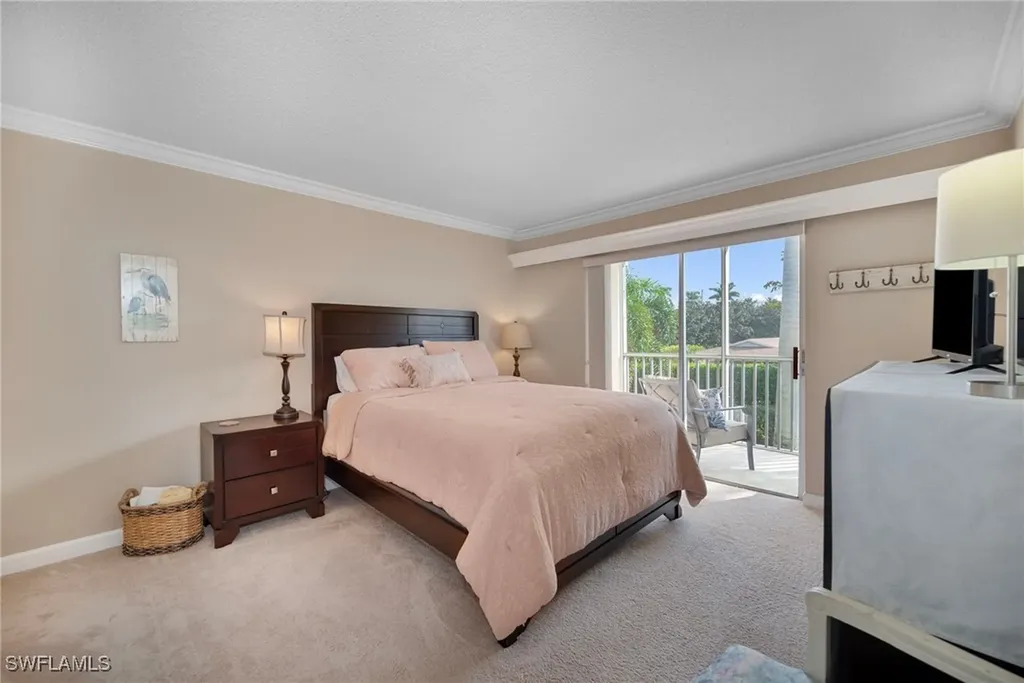 3150 Binnacle Drive Naples FL 34103