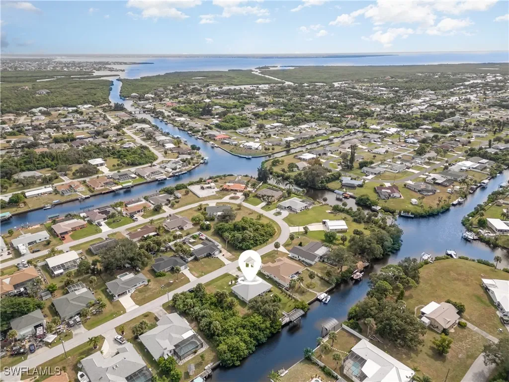 4186 Yucatan Circle Port Charlotte FL 33948