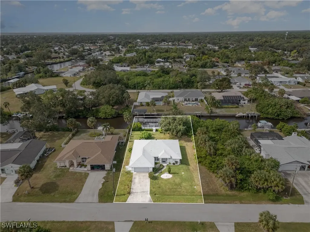 4186 Yucatan Circle Port Charlotte FL 33948
