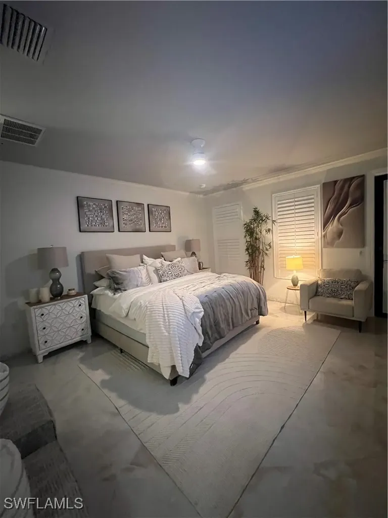 9081 Albion Lane S Naples FL 34113