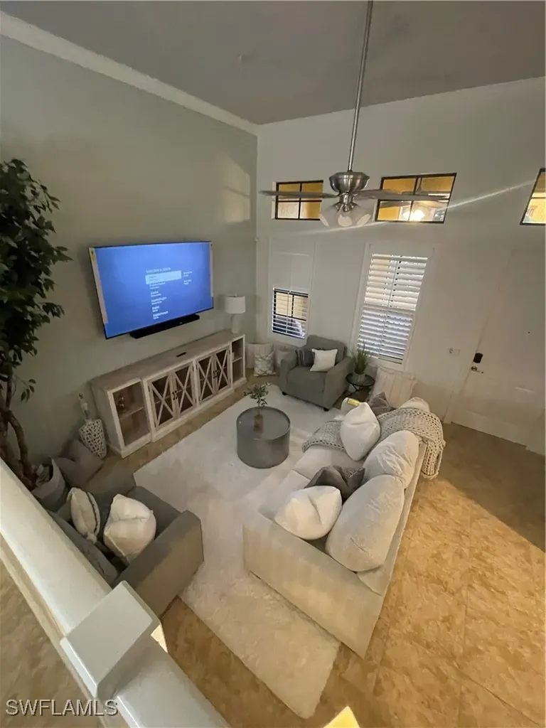9081 Albion Lane S Naples FL 34113