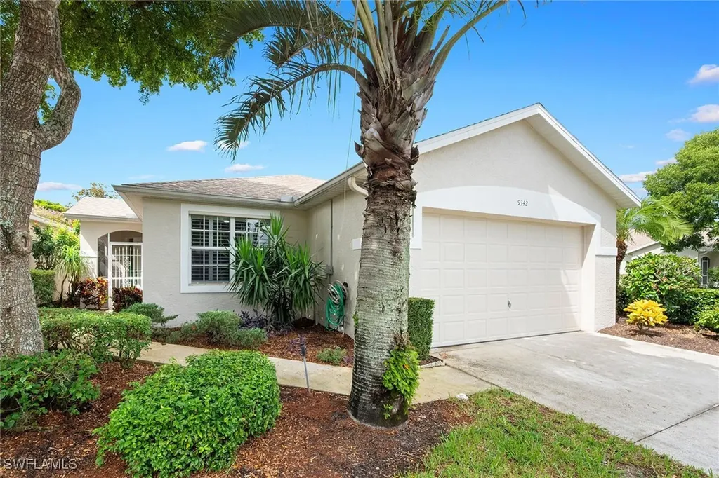 Bonita Springs FL, 9342 Lake Abby Lane