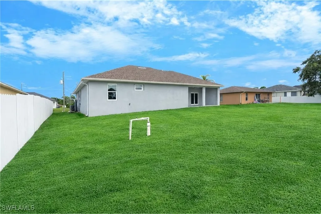 1043 Albert Avenue Lehigh Acres FL 33971