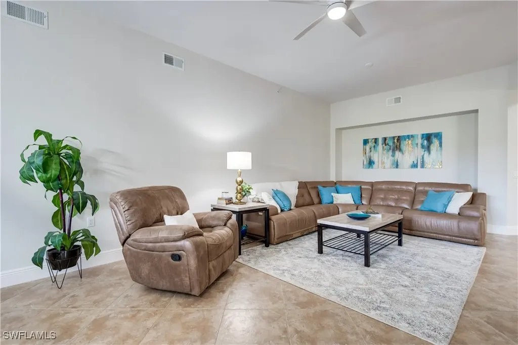 3765 Montreux Lane Naples FL 34114