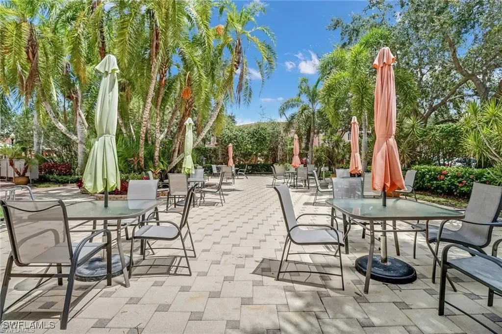 10127 Villagio Palms Way Estero FL 33928