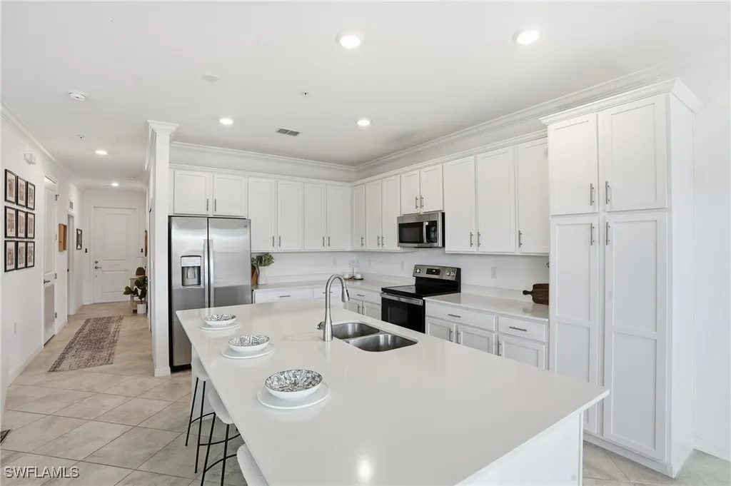 6046 National Boulevard Ave Maria FL 34142