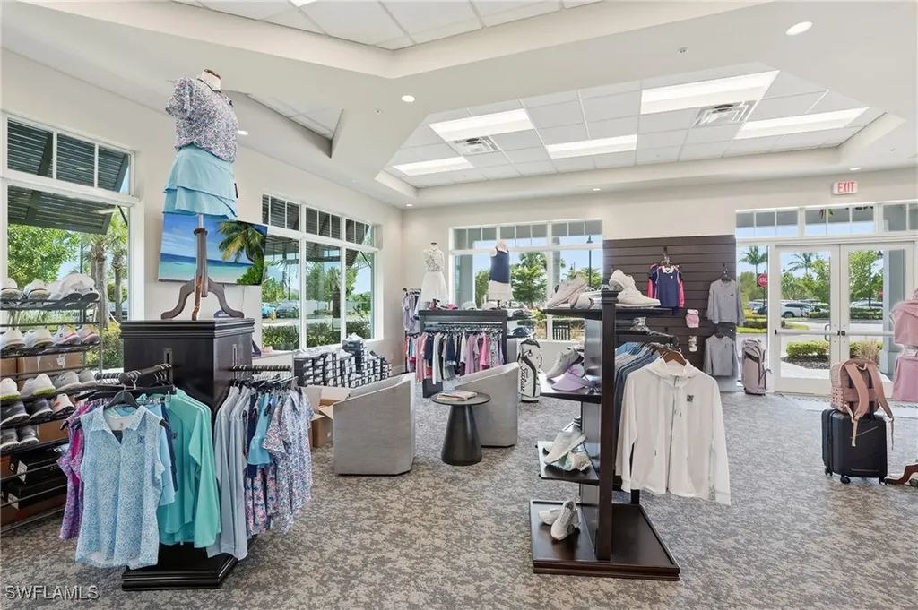 6046 National Boulevard Ave Maria FL 34142
