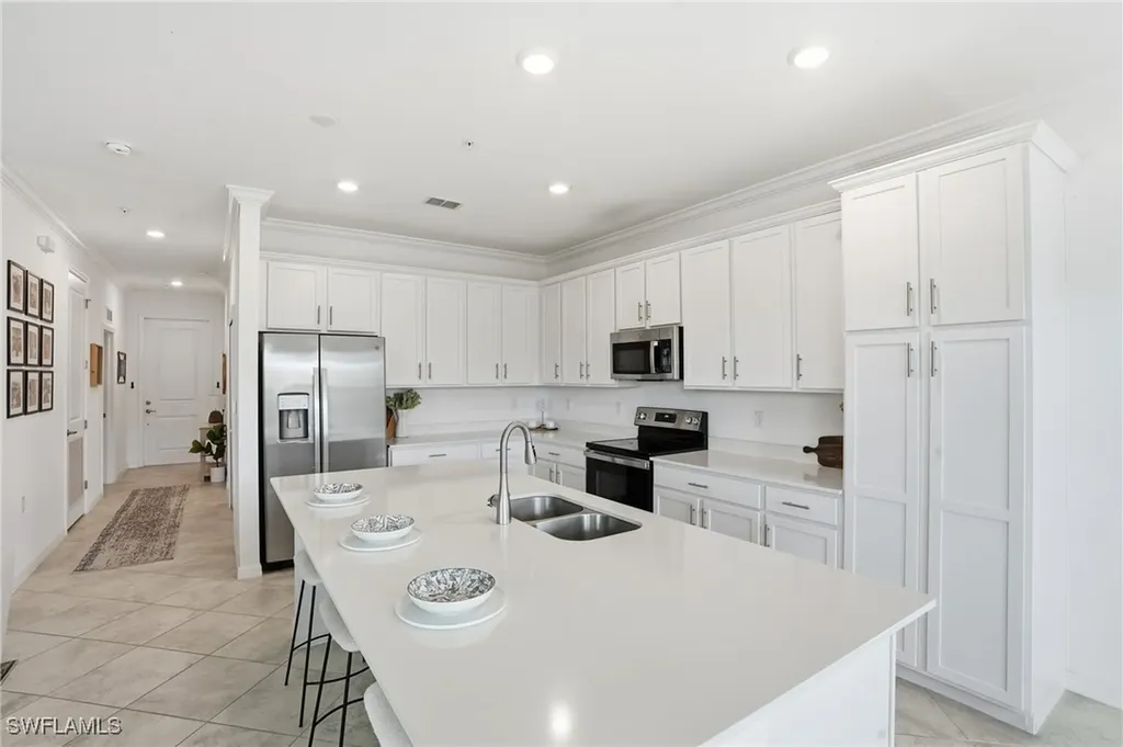 6046 National Boulevard Ave Maria FL 34142