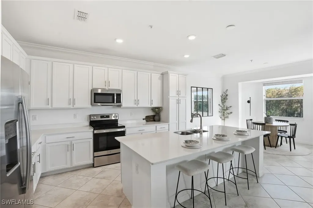 6046 National Boulevard Ave Maria FL 34142