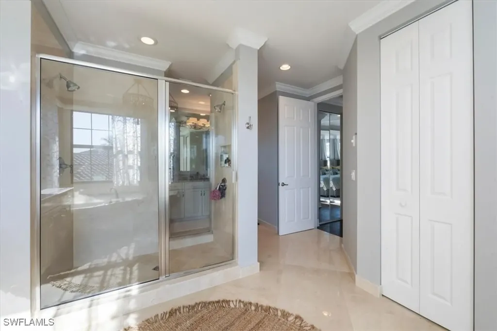 3821 Columbia Court Naples FL 34119
