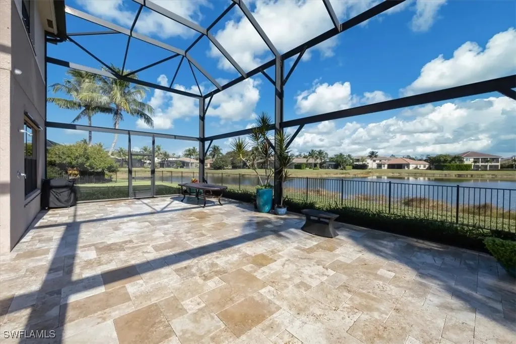 3821 Columbia Court Naples FL 34119