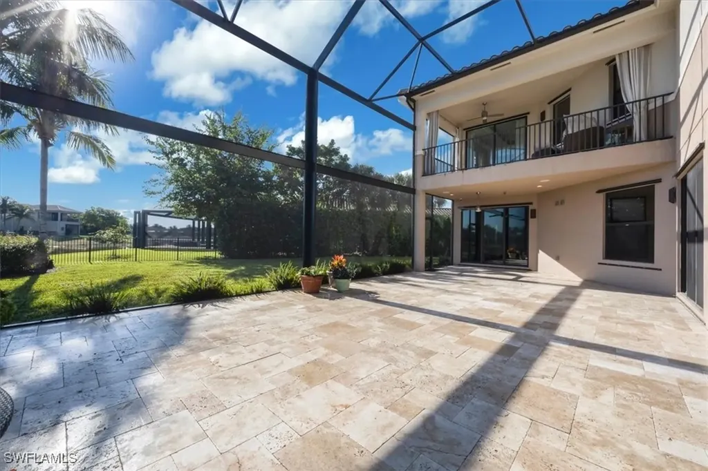3821 Columbia Court Naples FL 34119