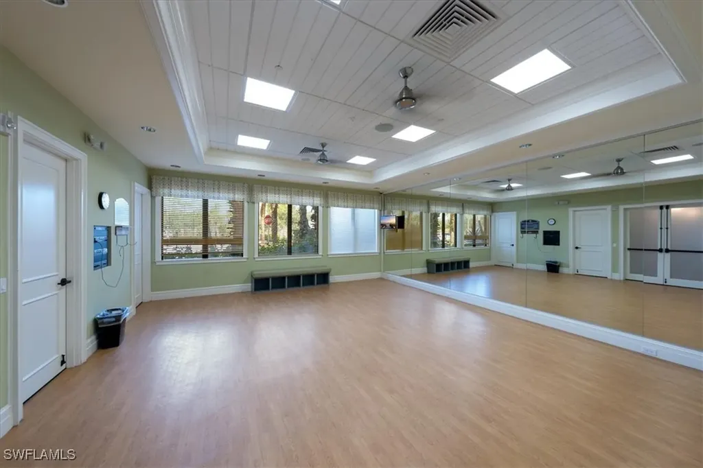 3821 Columbia Court Naples FL 34119