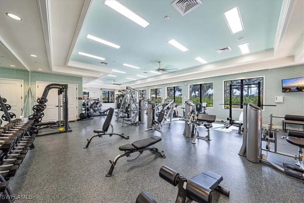 3821 Columbia Court Naples FL 34119