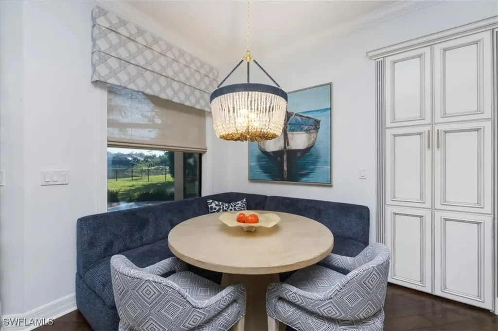 3821 Columbia Court Naples FL 34119
