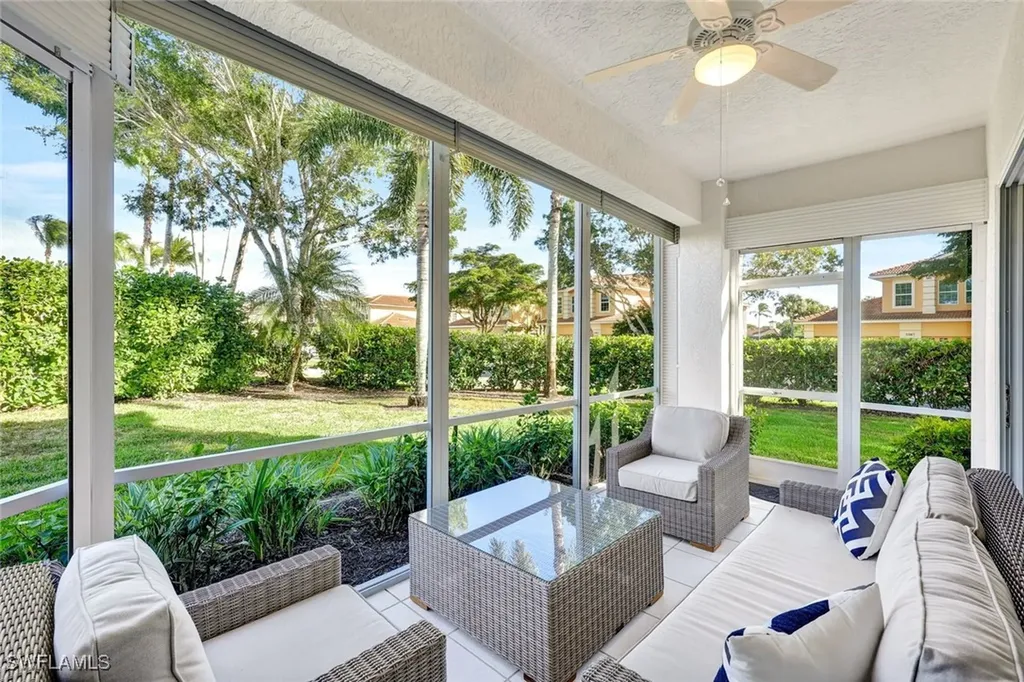 Naples FL, 5994 Trophy Drive, Unit 1202