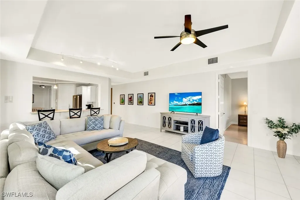 5994 Trophy Drive Naples FL 34110