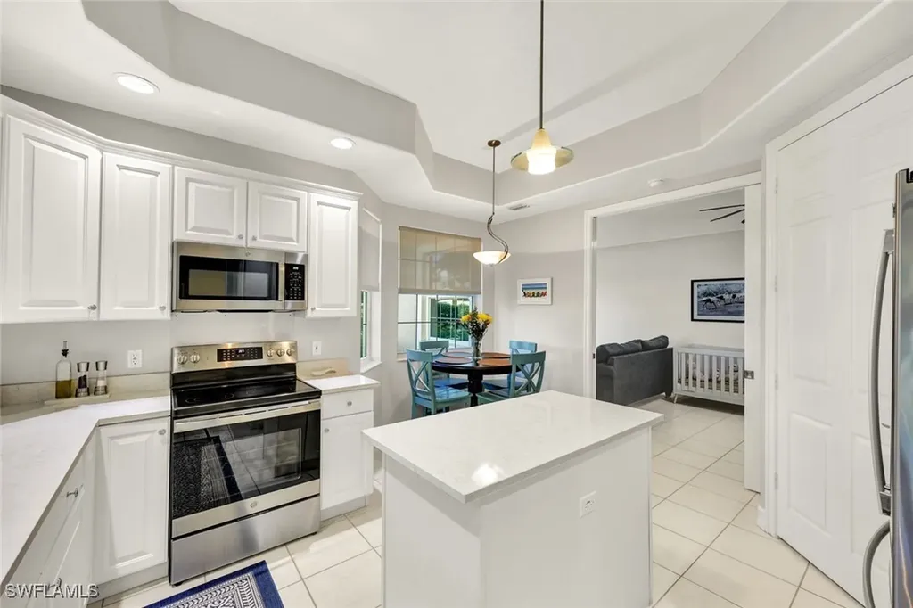 5994 Trophy Drive Naples FL 34110