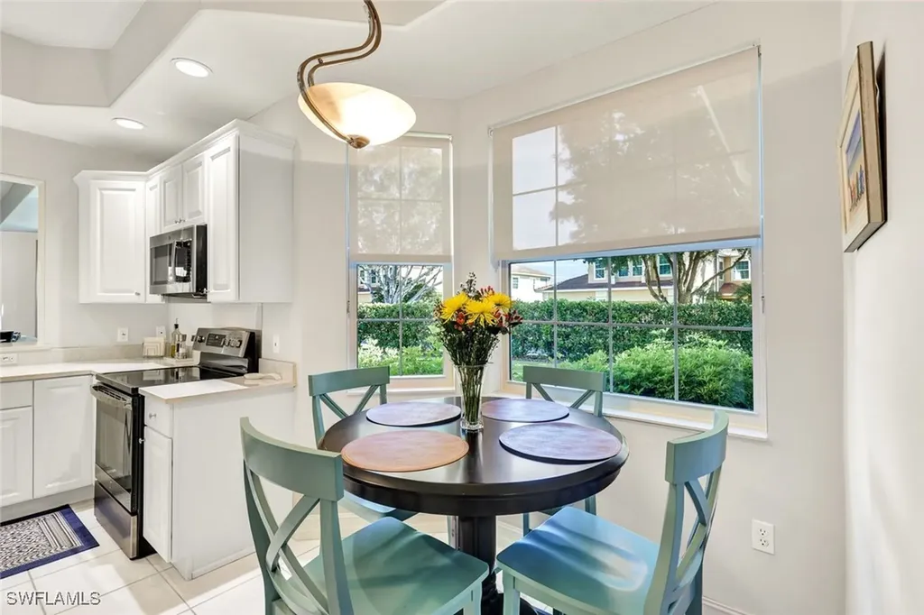 5994 Trophy Drive Naples FL 34110