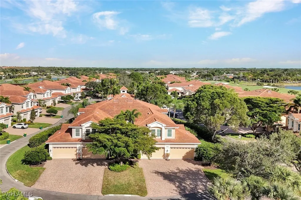 5994 Trophy Drive Naples FL 34110