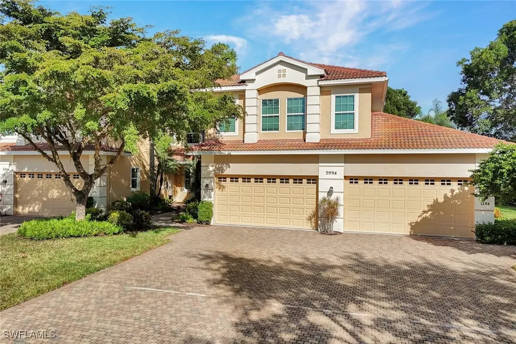 5994 Trophy Drive Naples FL 34110