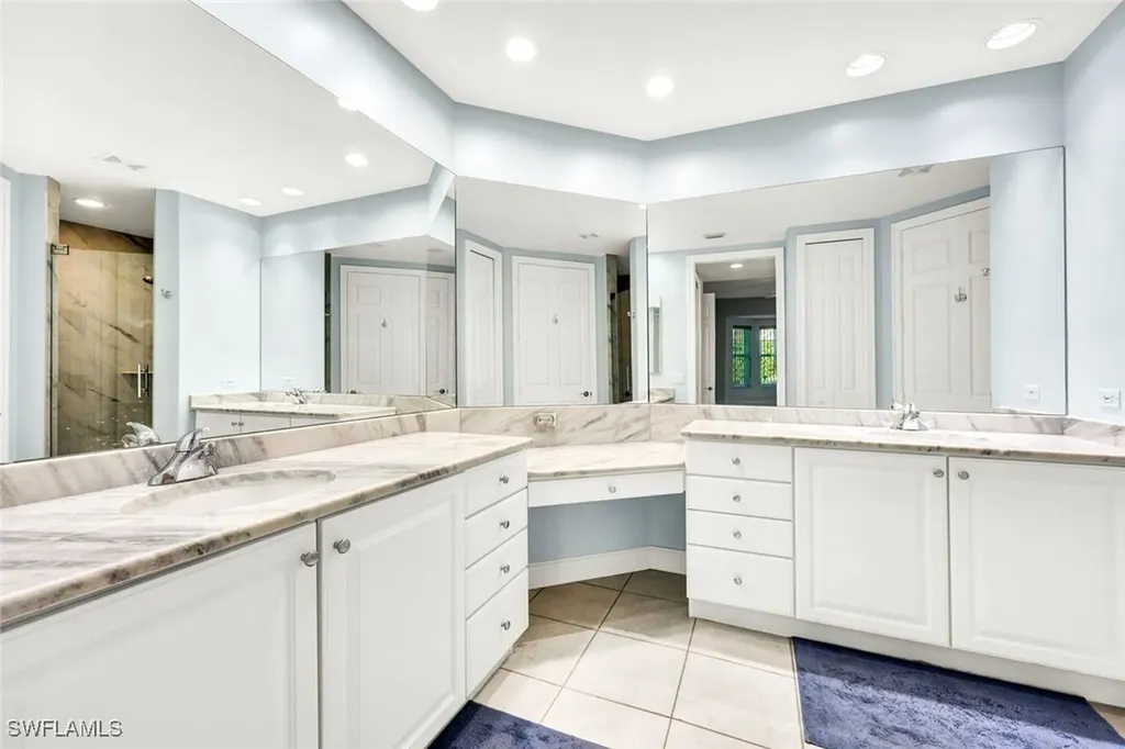 5994 Trophy Drive Naples FL 34110