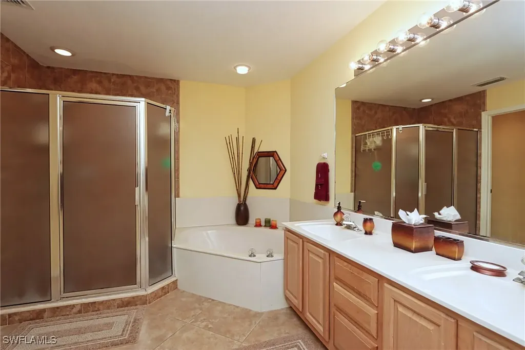 26881 Wedgewood Drive Bonita Springs FL 34134