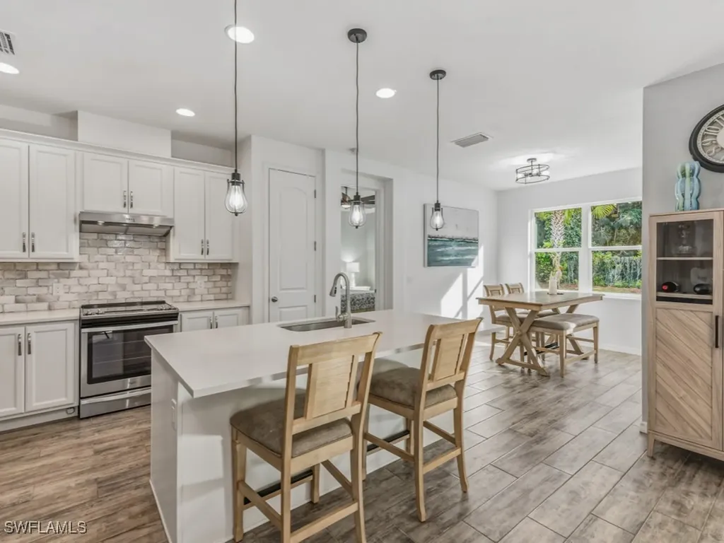 14567 Topsail Drive Naples FL 34114