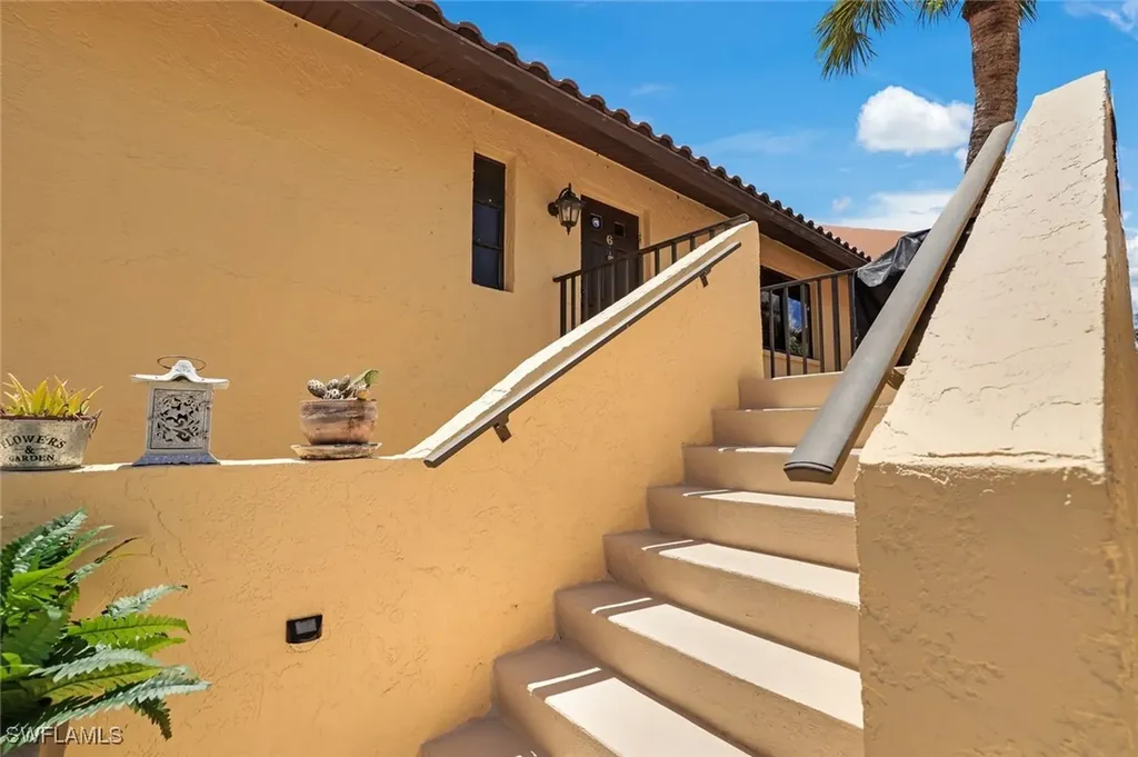 193 Albi Road Naples FL 34112