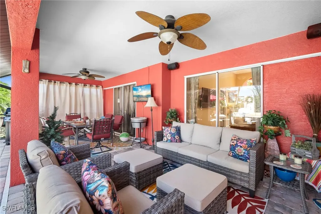 2215 SW 51st Street Cape Coral FL 33914