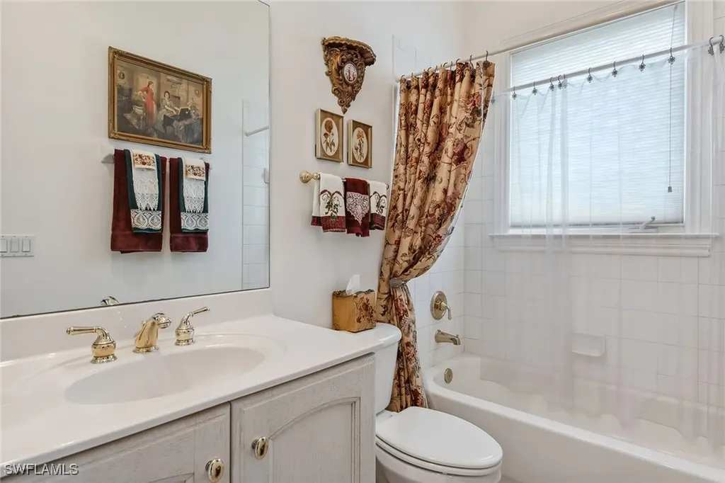 8469 Mallards Way Naples FL 34114