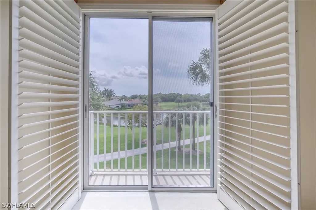 1540 Clermont Drive Naples FL 34109
