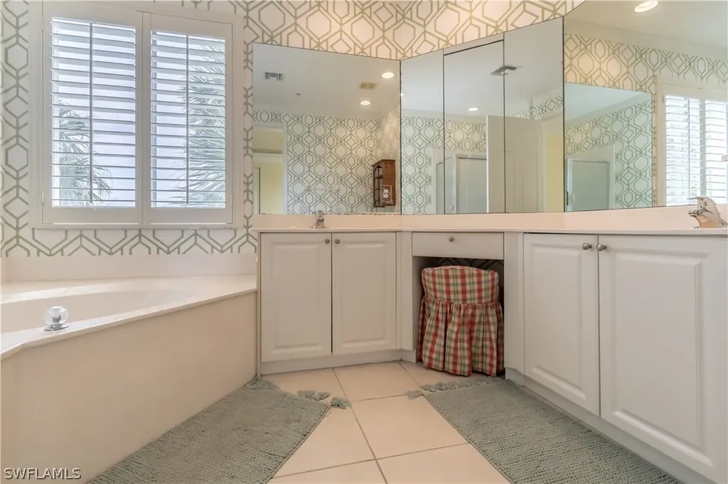 1540 Clermont Drive Naples FL 34109