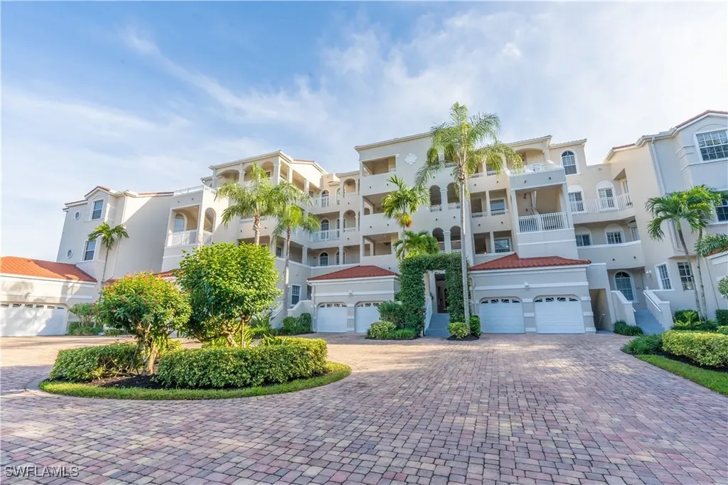 1540 Clermont Drive Naples FL 34109