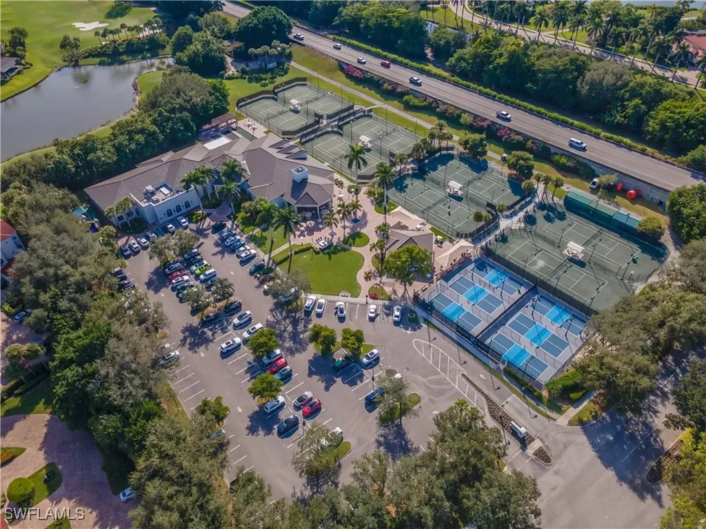 1540 Clermont Drive Naples FL 34109