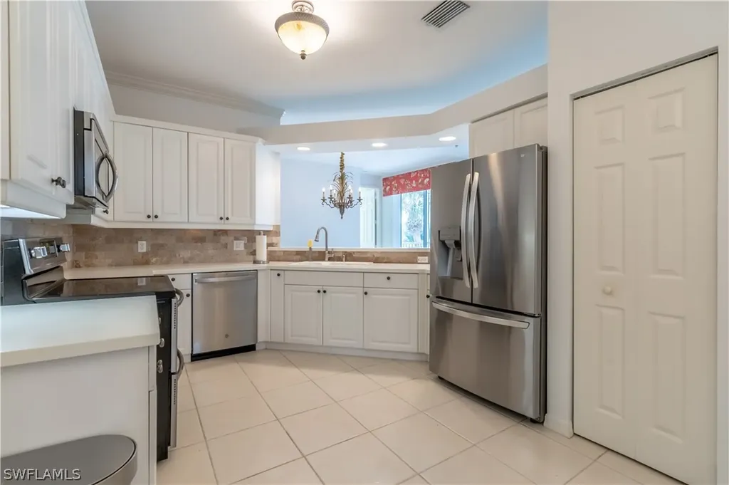 1540 Clermont Drive Naples FL 34109