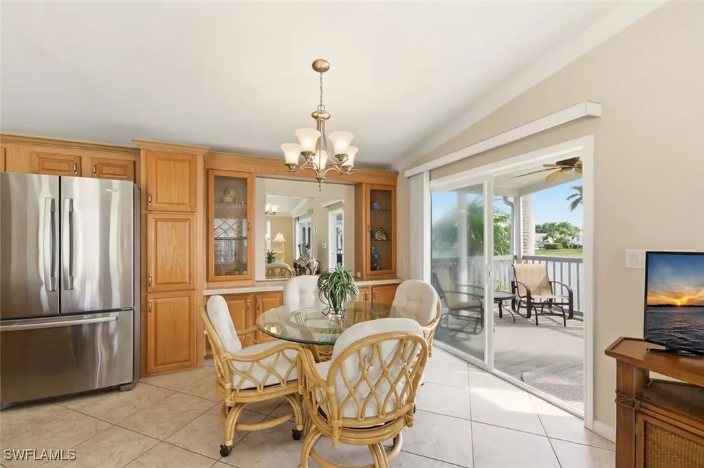 1055 Diamond Lake Circle Naples FL 34114