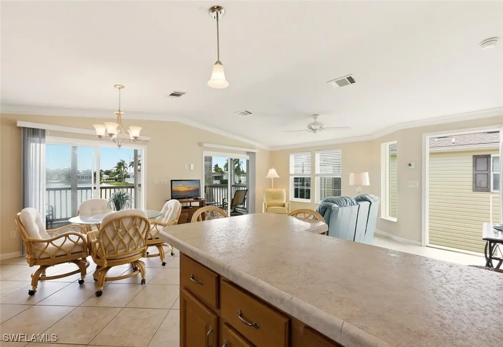 1055 Diamond Lake Circle Naples FL 34114
