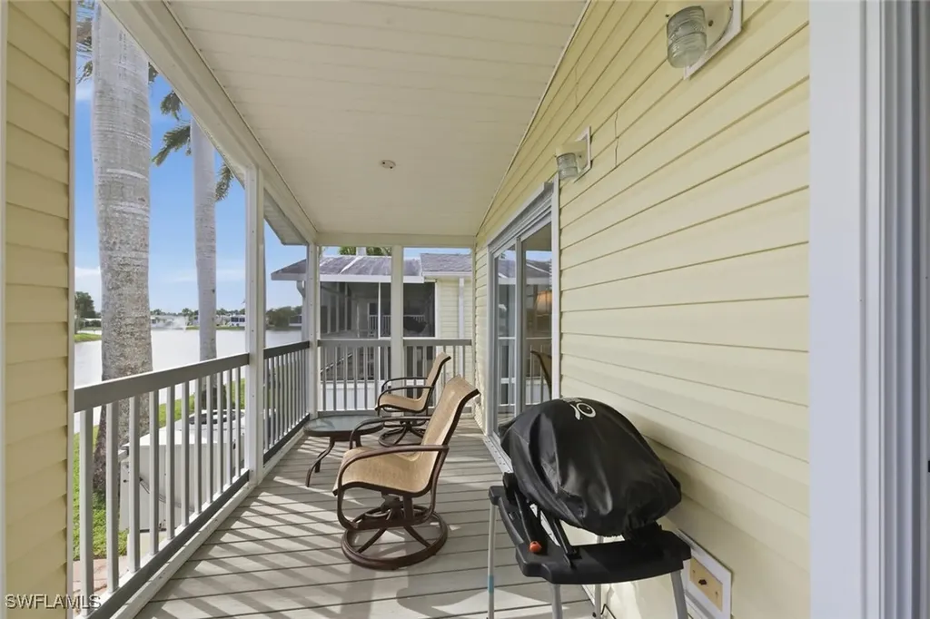 1055 Diamond Lake Circle Naples FL 34114