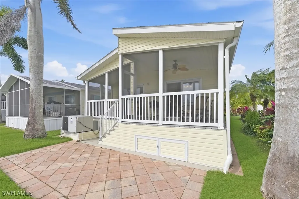 1055 Diamond Lake Circle Naples FL 34114