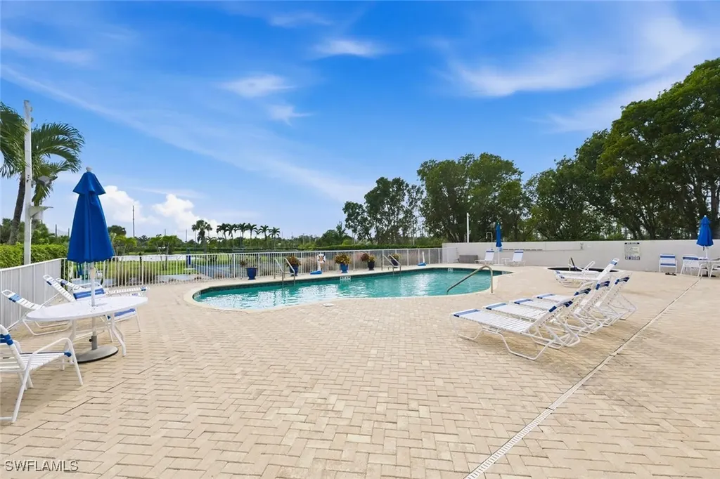 1055 Diamond Lake Circle Naples FL 34114