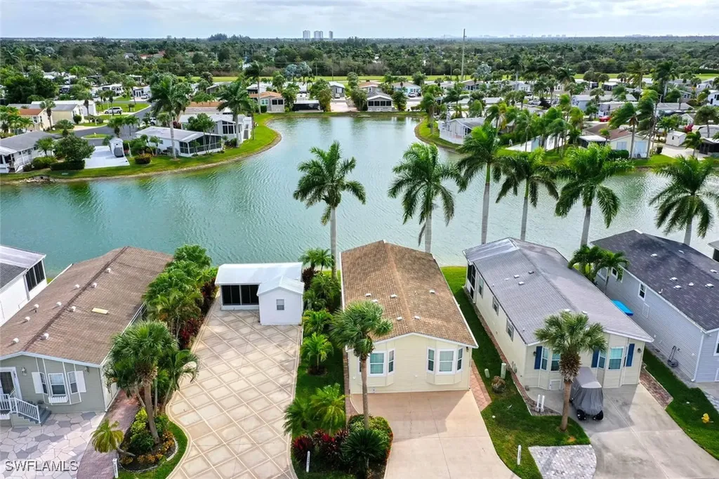 1055 Diamond Lake Circle Naples FL 34114