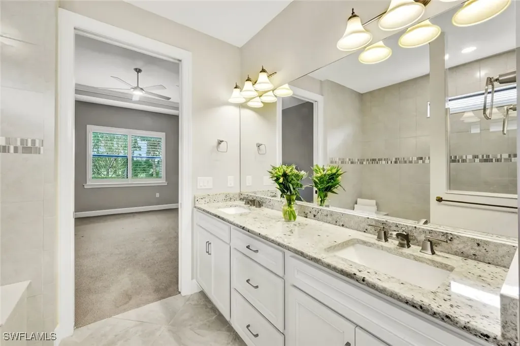 9350 Greyhawk Trail Naples FL 34120