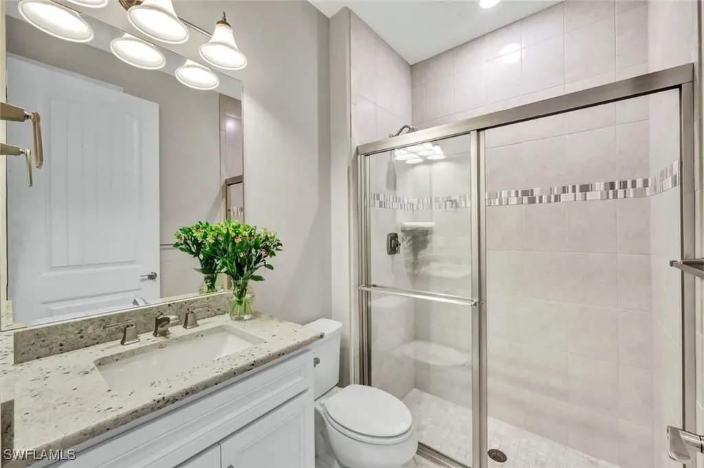 9350 Greyhawk Trail Naples FL 34120
