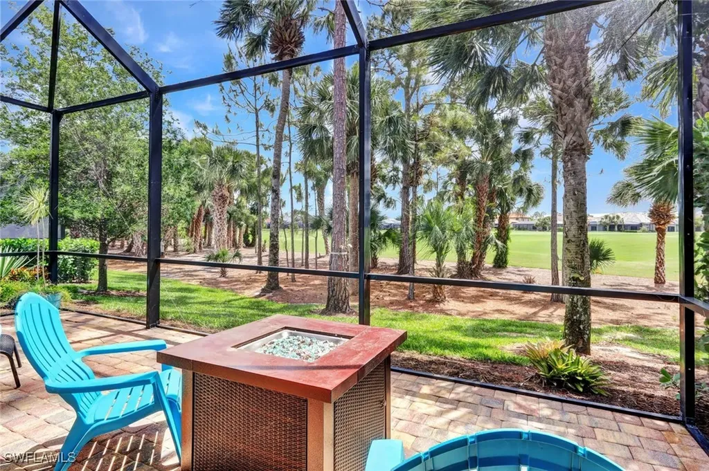 9350 Greyhawk Trail Naples FL 34120