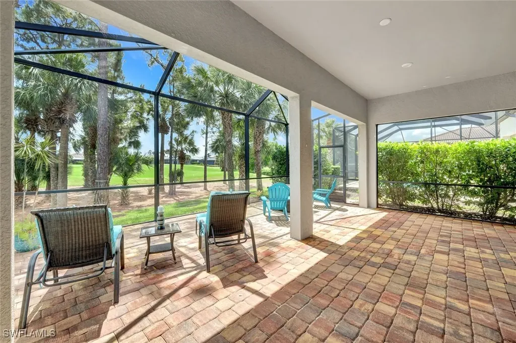 9350 Greyhawk Trail Naples FL 34120