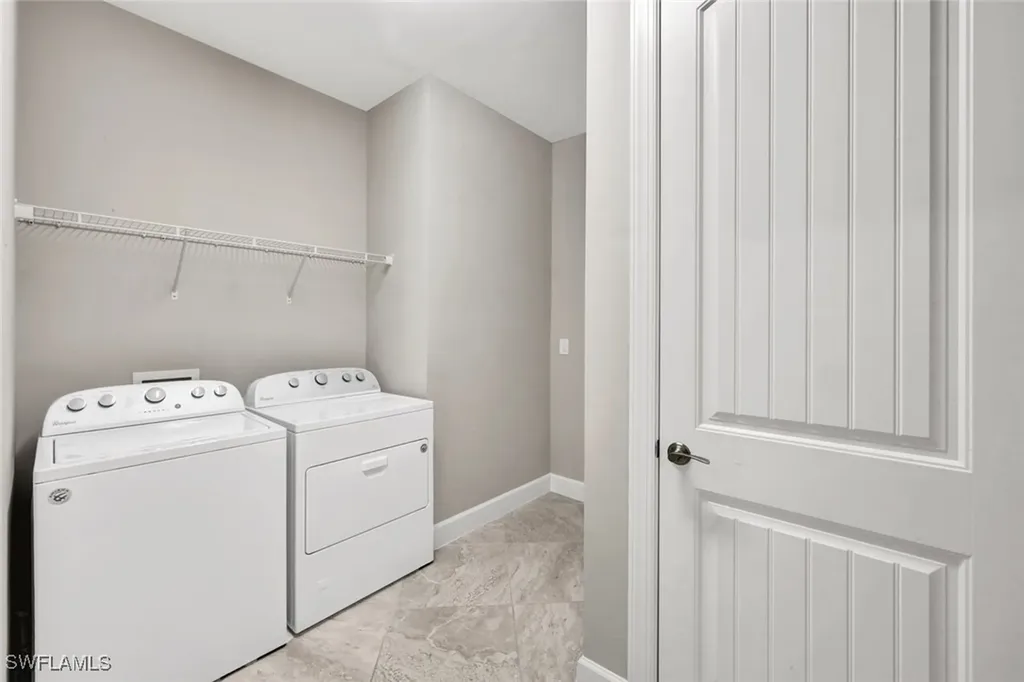 9350 Greyhawk Trail Naples FL 34120