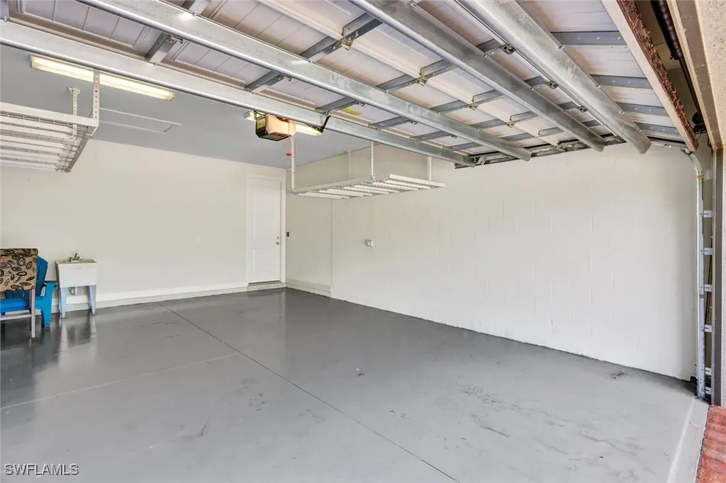 9350 Greyhawk Trail Naples FL 34120
